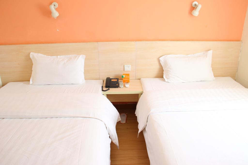 7Days Inn Premium Guangzhou Tianhe West Tiyu Road Subway Station Exteriér fotografie