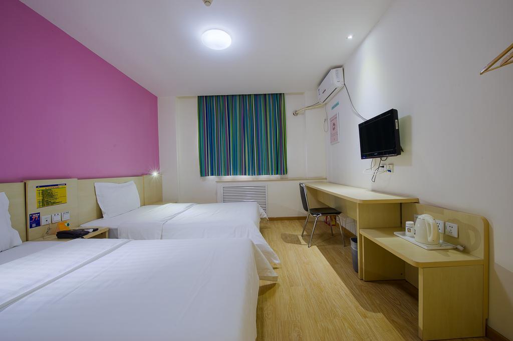 7Days Inn Premium Guangzhou Tianhe West Tiyu Road Subway Station Exteriér fotografie