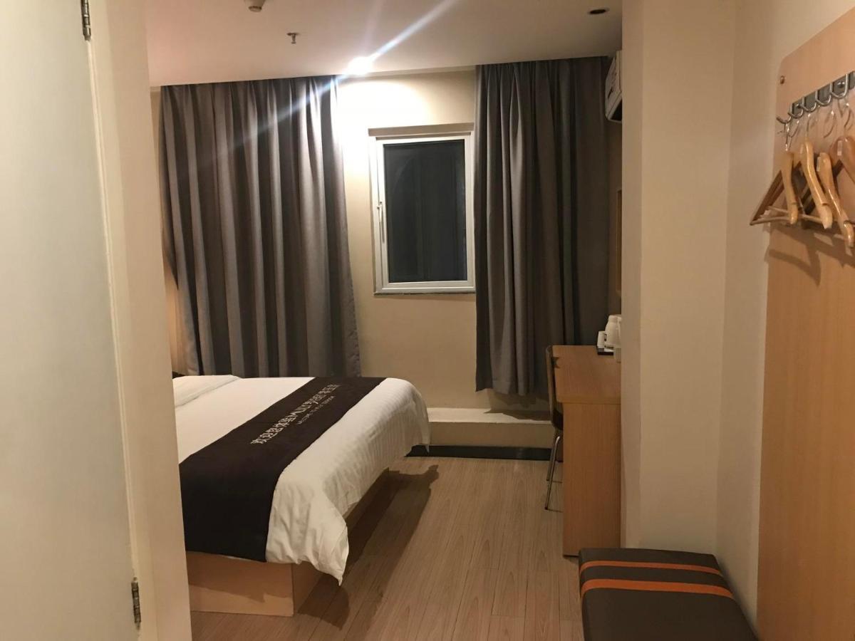 7Days Inn Premium Guangzhou Tianhe West Tiyu Road Subway Station Exteriér fotografie